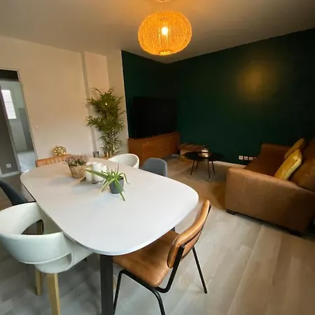 Comme A La Maison Апартаменты