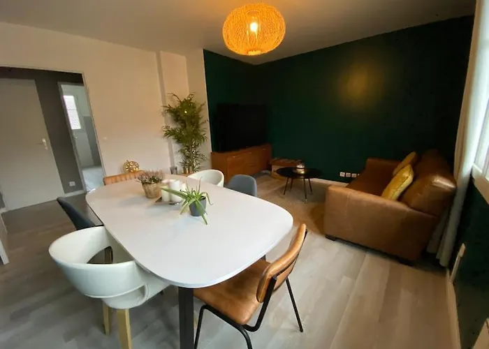 Comme A La Maison Apartmán